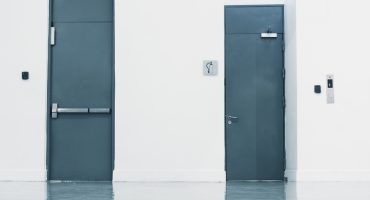Panik Barlı Yangın Kapısı Kuşadası, Kuşadası Panik Barlı Yangın Kapısı, Kuşadası Panik Barlı Yangın Kapısı Firmaları, Kuşadası Panik Barlı Yangın Kapısı Fiyatları